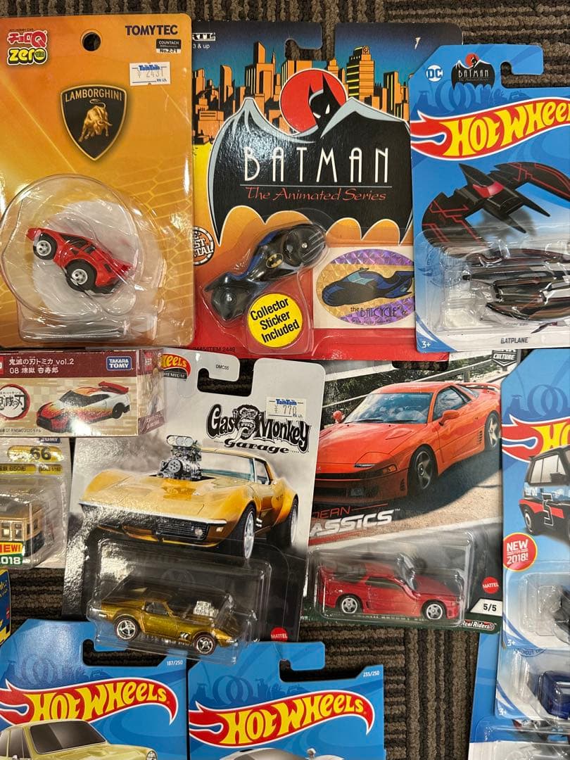 【箱詰め販売】Hot Wheels・トミカ　 ミニカーまとめ 全52点