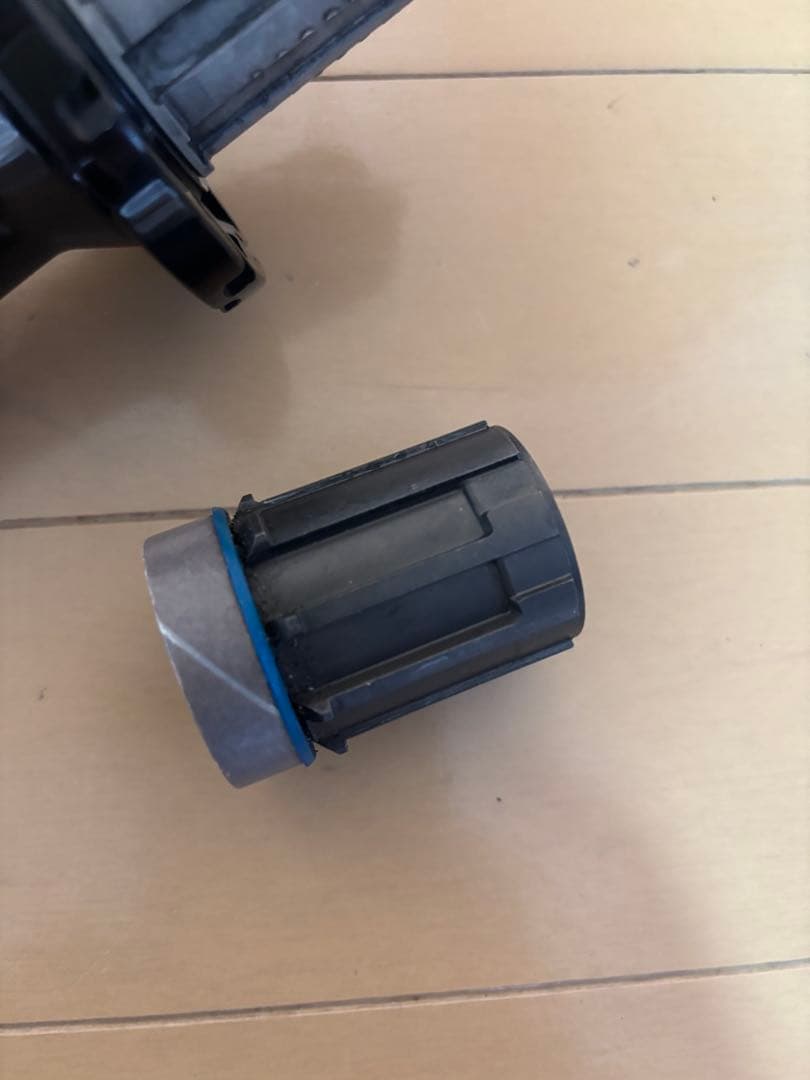 カンパニョーロ ハブ&フリー シマノ10s、11s