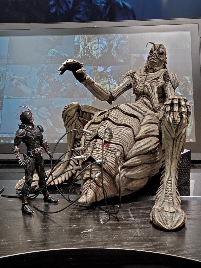 1/12 仮面ライダー 創世王（未組み立て未塗装) Creation King