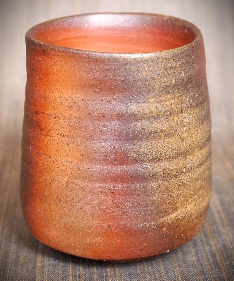 希少作★中村六郎★備前【窯変】湯呑★共箱・布・栞