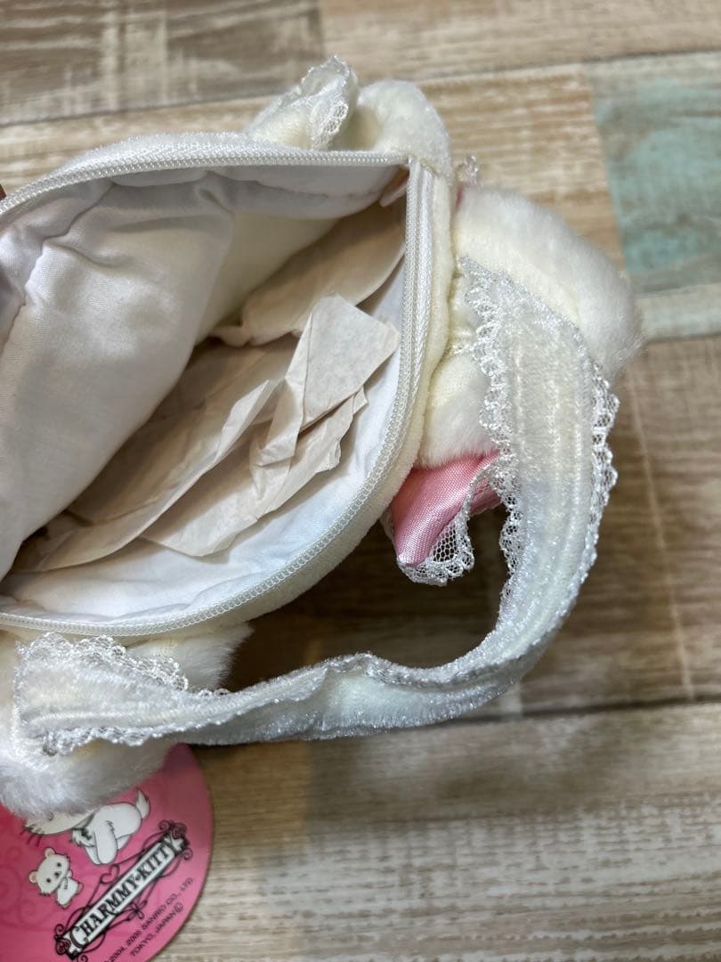 レア　チャーミーキティ　キティ　2005年製　平成レトロ　ポーチ