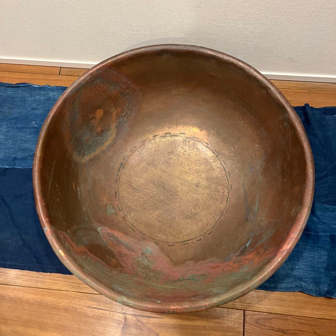 アンティーク　巨大な銅鍋