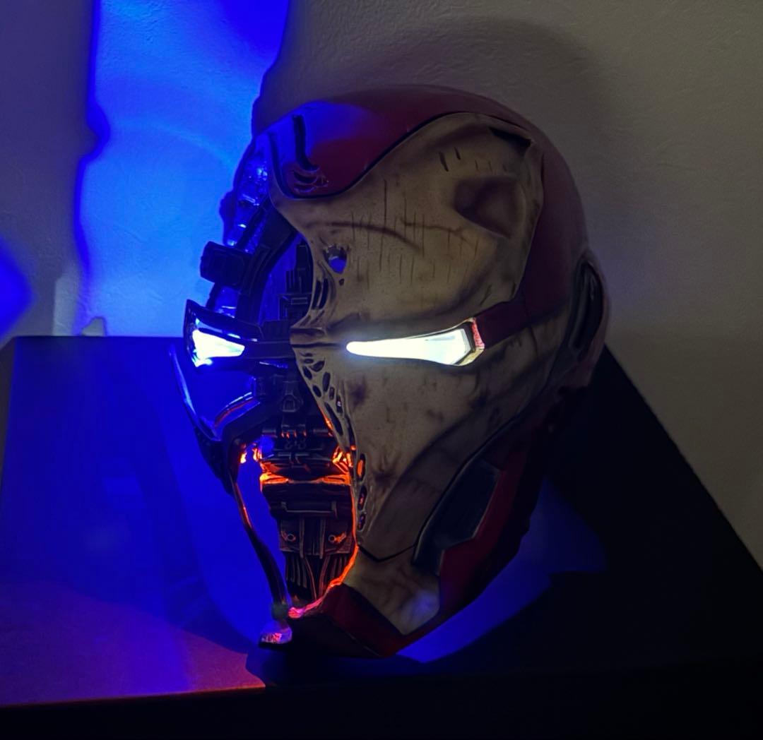 アイアンマン エンドゲーム　1/1 マーク50 バトルダメージヘルメット