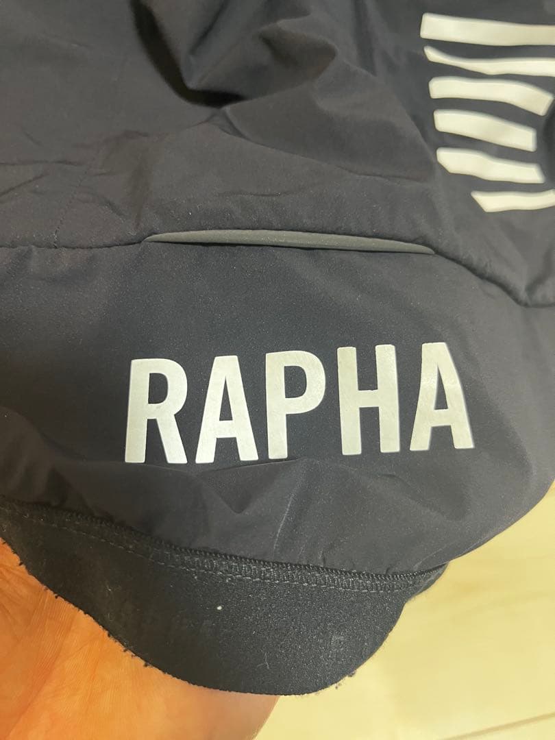 RAPHA プロチーム インサレーティッド ジレ