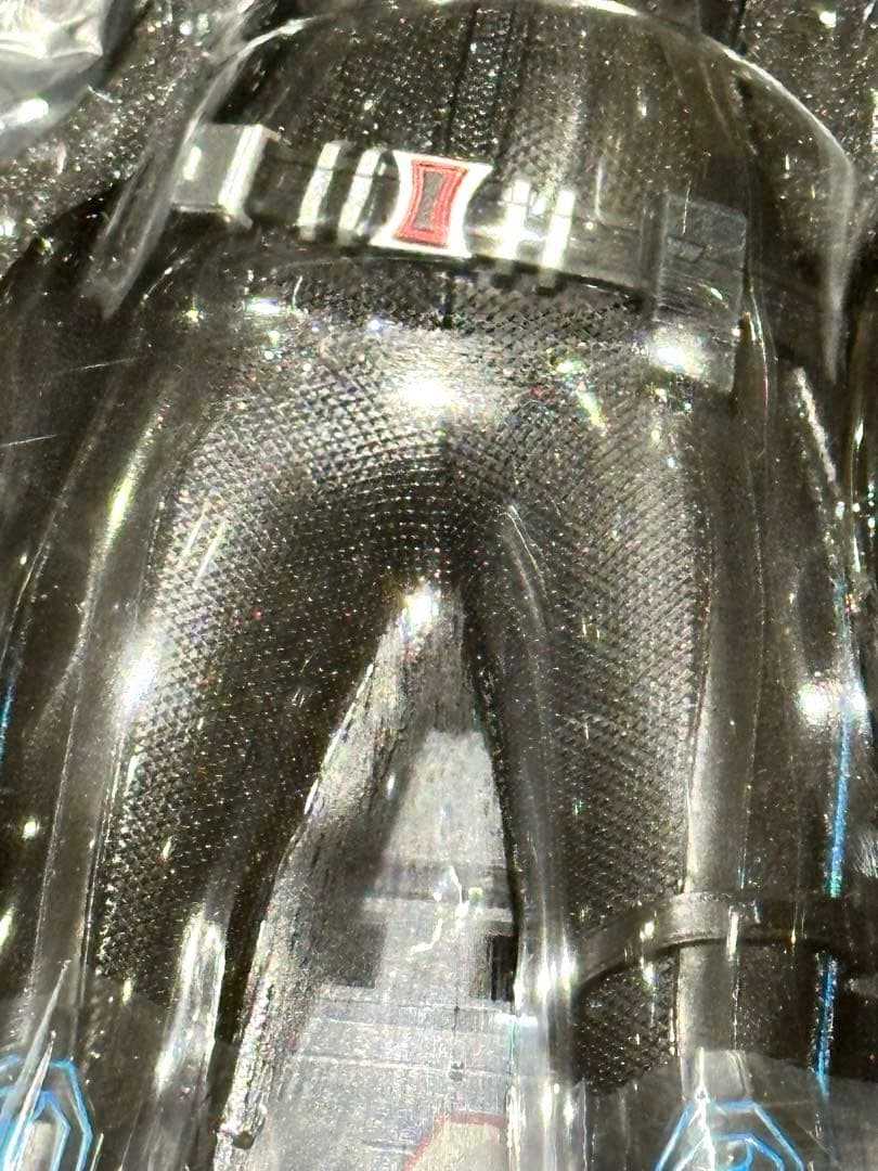 ホットトイズ 1/6 エイジ・オブ・ウルトロン ブラック・ウィドウ 新品