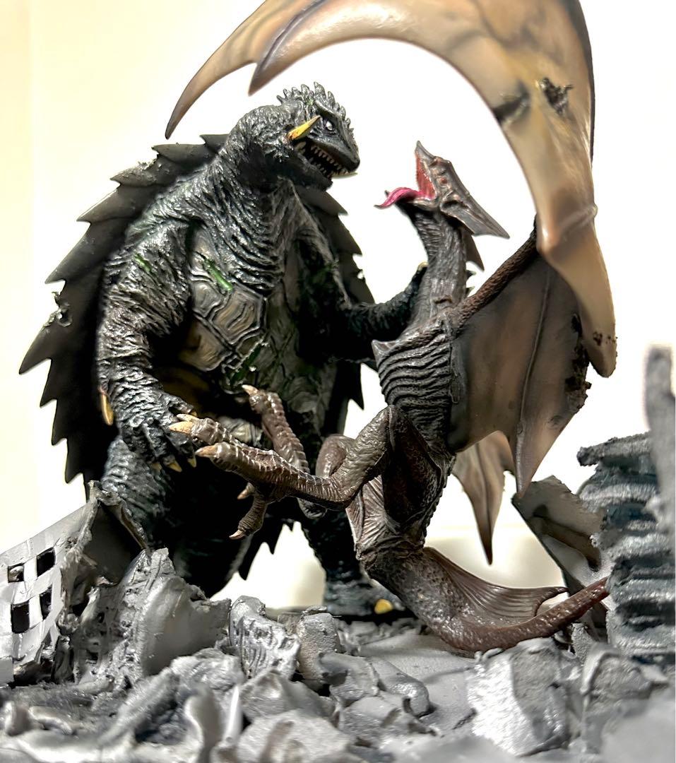 海洋堂　ガメラ3 ギャオス駆除イメージジオラマ　ソフビ完成品
