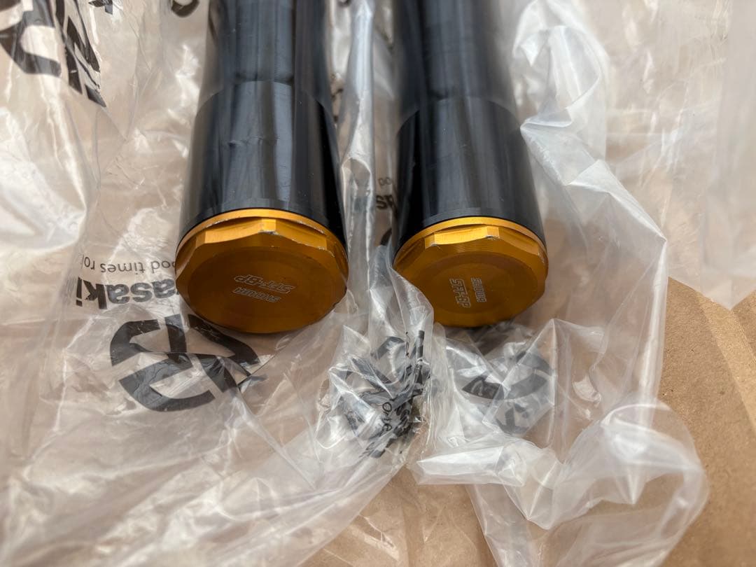 2022年式　ZX-25R用　フロントフォーク左右セット