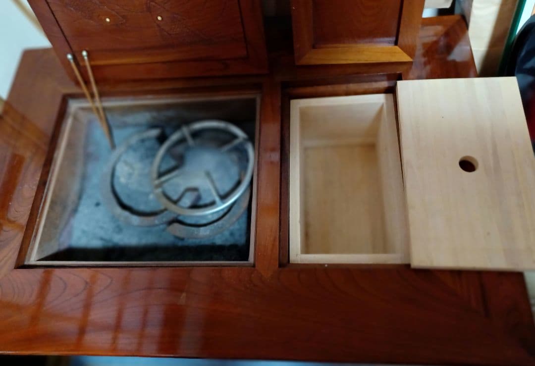 ★火鉢★　鯉の彫り物　★鯉　★こい　★アンティーク 　★インテリア