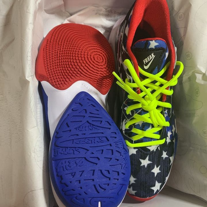 バスケットシューズ、トレーニングシューズ25.5センチ