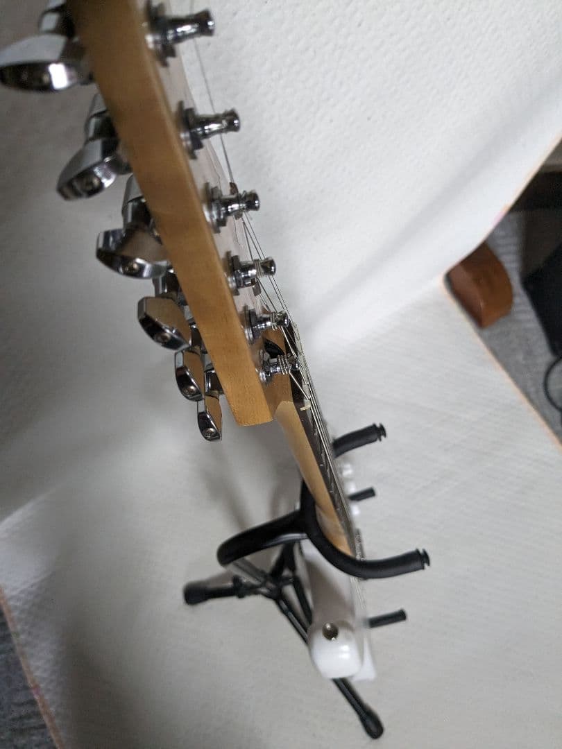 バスカーズ、エレキギター、ホワイト