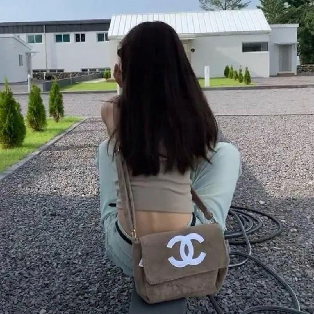CHANEL シャネル ミニバッグ ポーチ コーヒーブラウン×ホワイトロゴ
