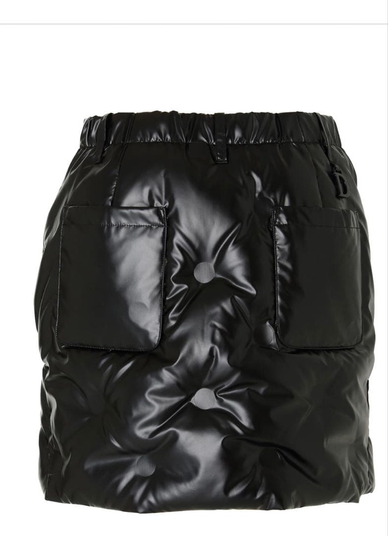 新品未使用ダンスウィズドラゴン ホットメルトダウンスカート　ブラックMサイズ