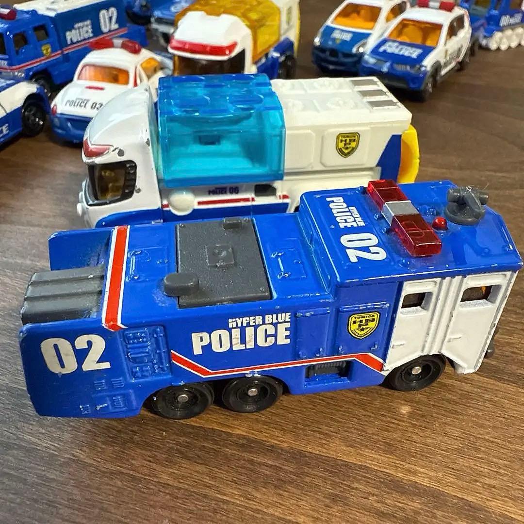 トミカ ハイパーブルーポリス 14台＋2台 まとめ売り