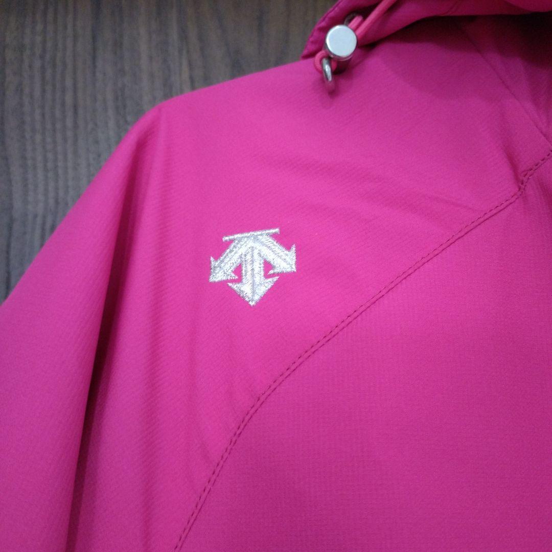 未使用　デサント　レディース　スキーウェア　スノボウェア　上下セット　M ピンク