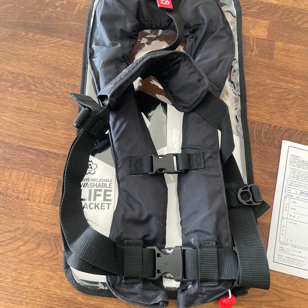 Daiwa Type A 自動膨張ライフジャケットDF-2021