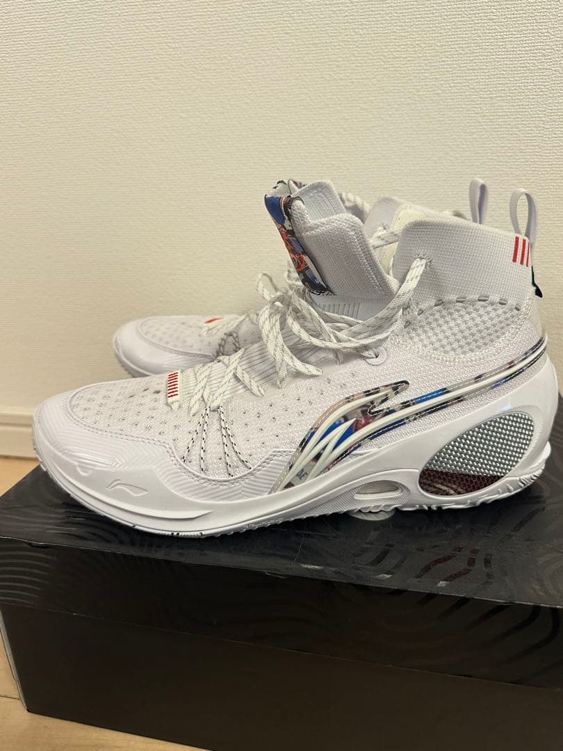 ウルトラ808 LI-NING バッシュ