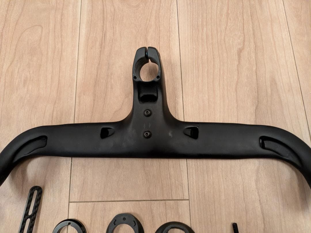 カーボンドロップハンドル