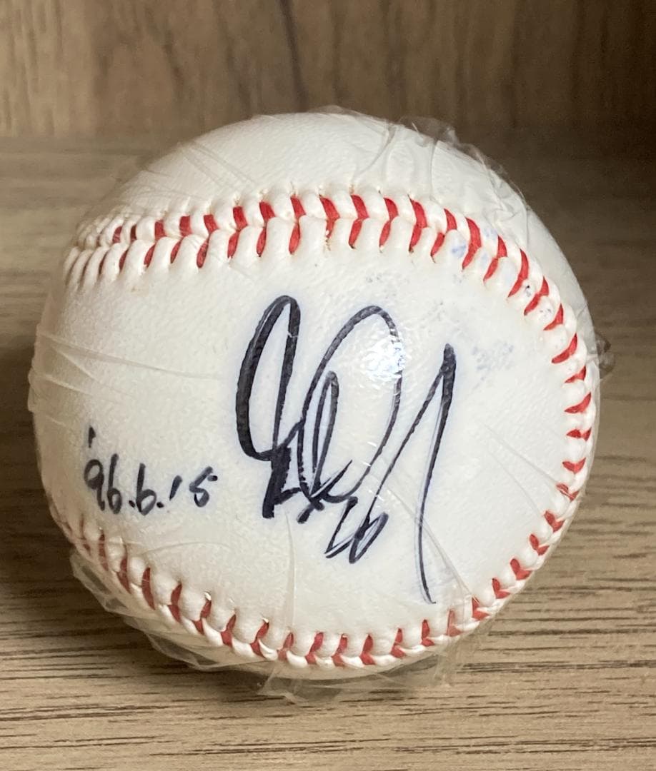 オリックス・ブルーウェーブ イチロー 直筆サイン入りボール