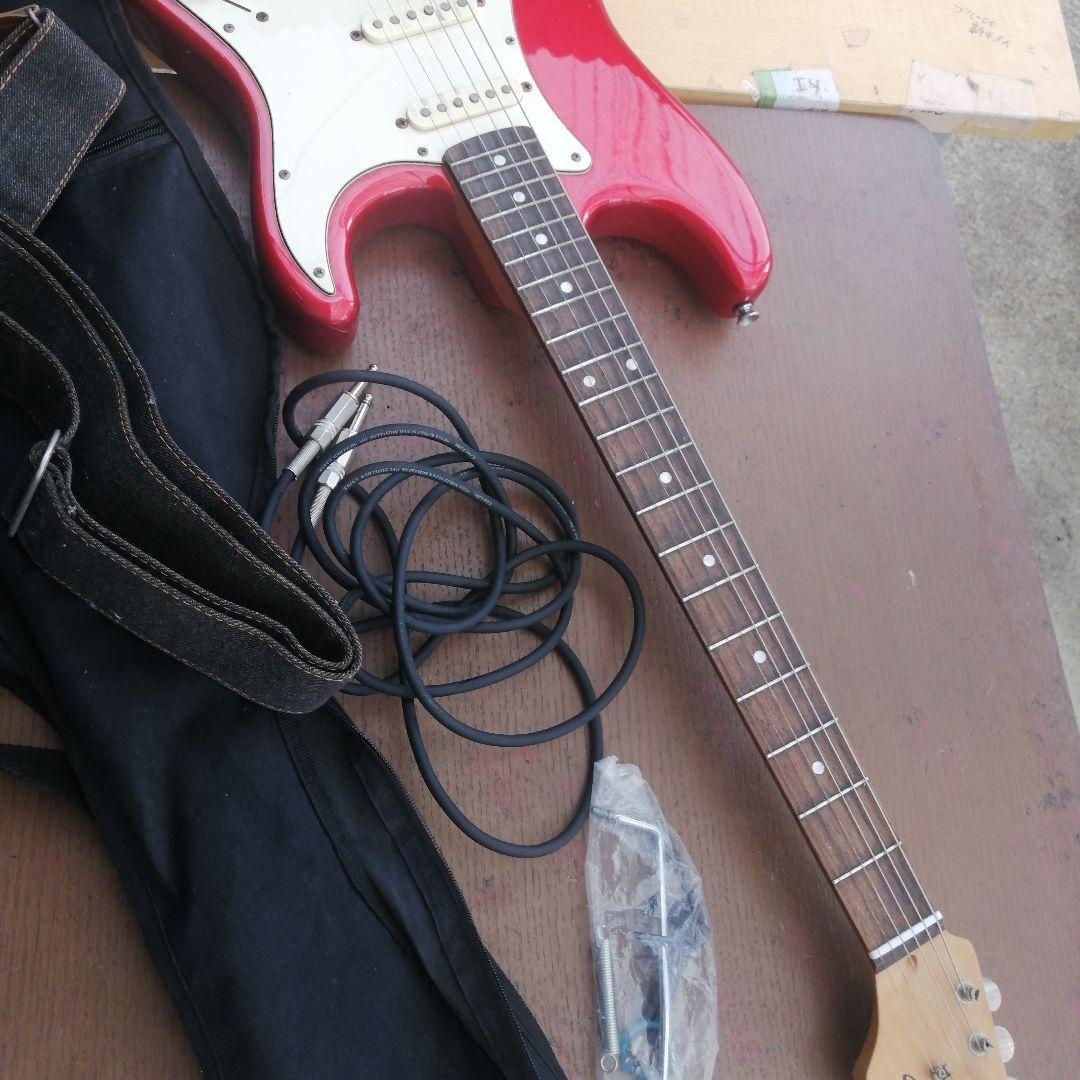 ストラトキャスター Bacchus　備品付き