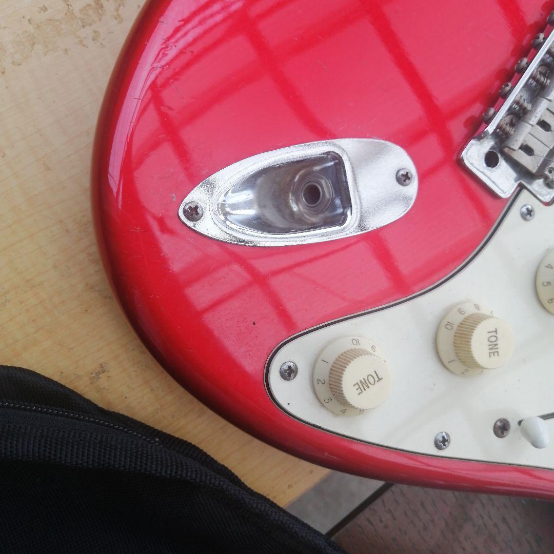 ストラトキャスター Bacchus　備品付き