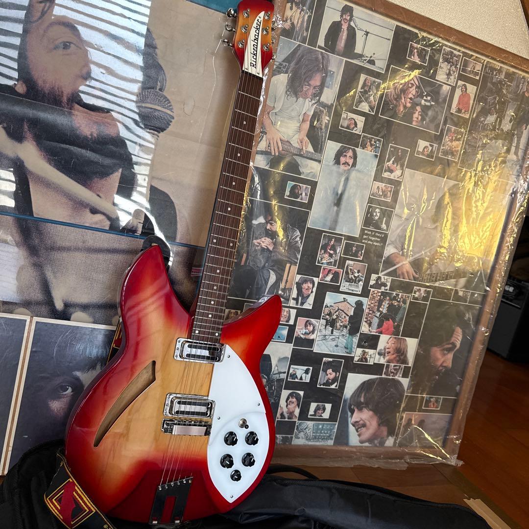 Rickenbacker 330 タイプ 　エレキギター レッドグラデーション