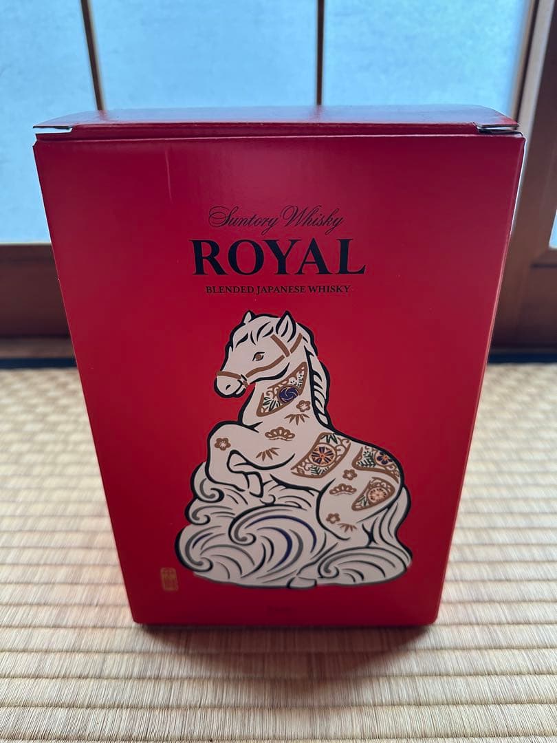 【未開封】　サントリー ウイスキー ローヤル 午歳 ボトル 600ml