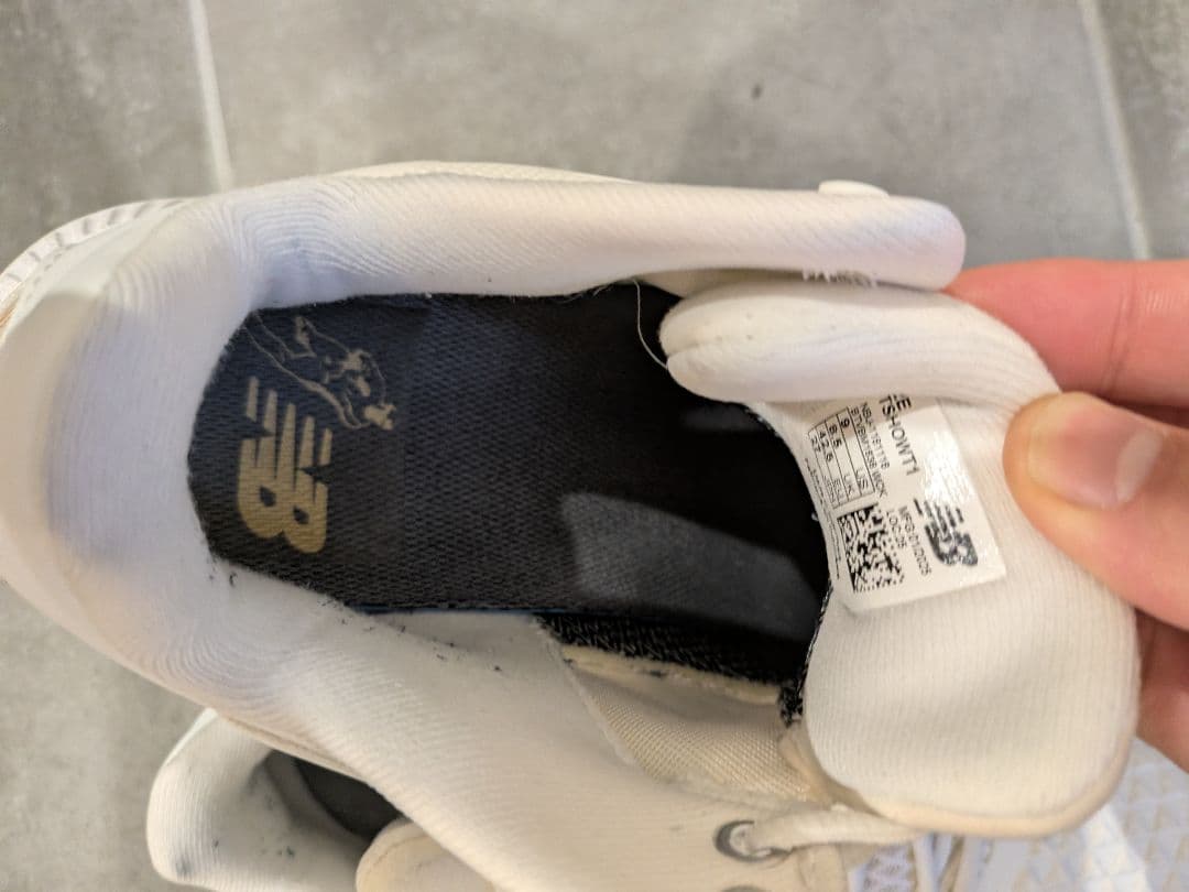 ア*ン様 New Balance S01 スニーカー ホワイト/ゴールド 大谷翔