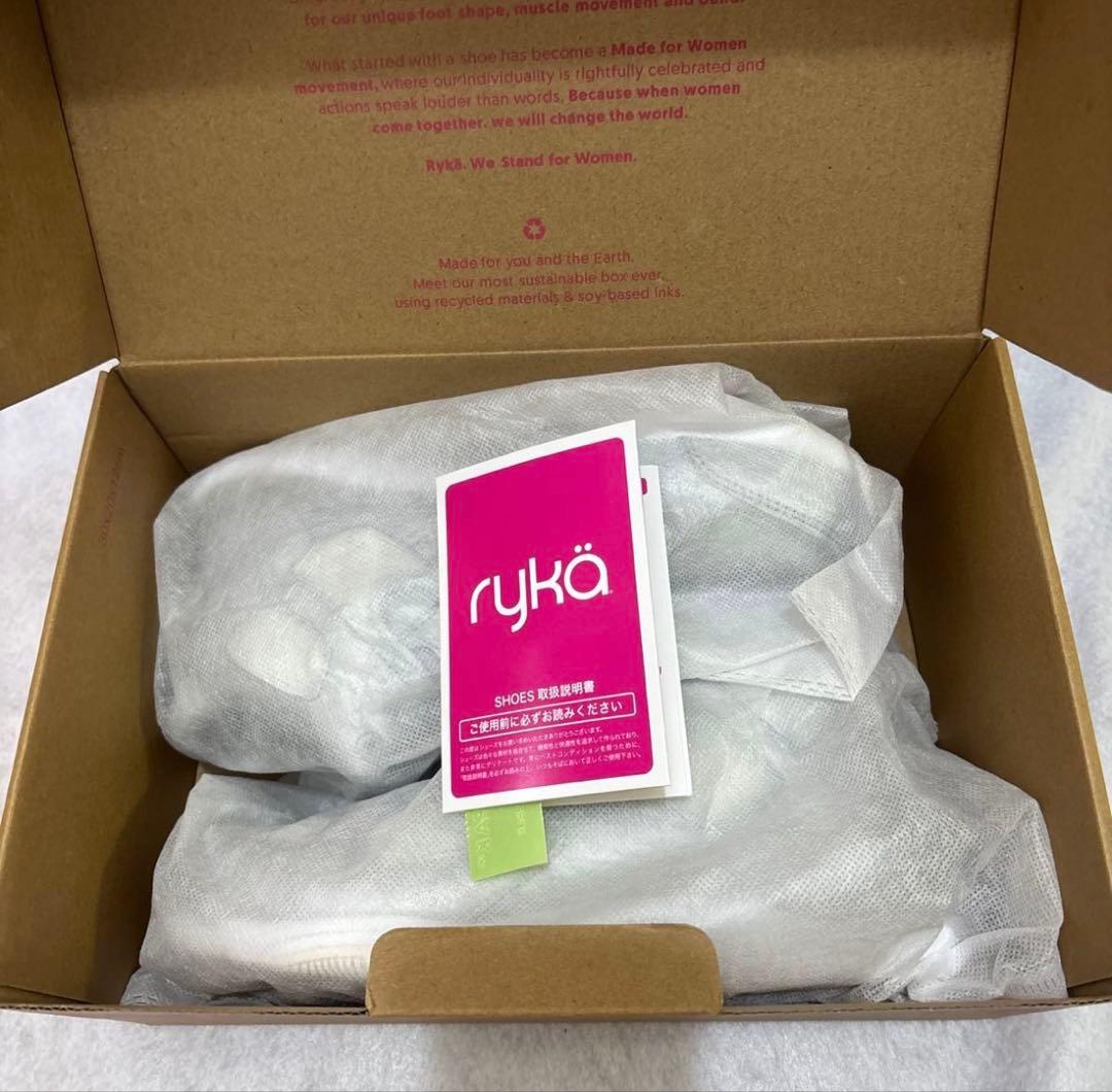 新品未使用　ライカシューズ　ジャザサイズ　フィットネス　ズンバ