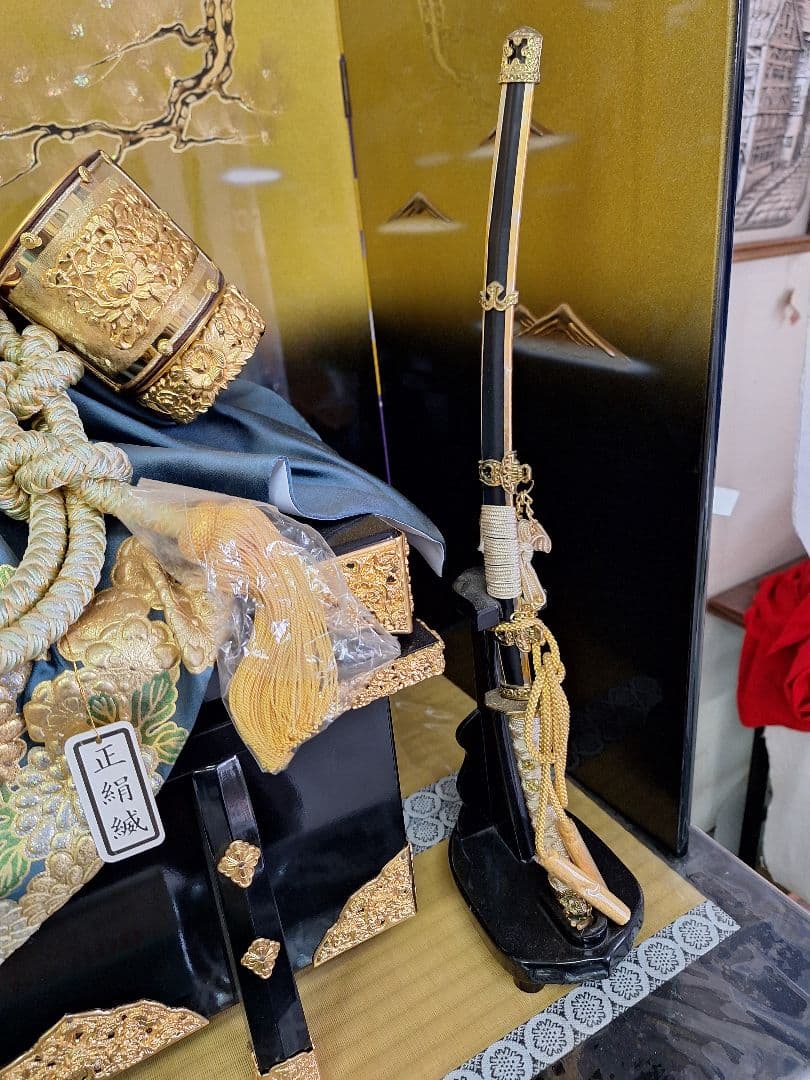 最高級五月人形 平飾り　漆塗り