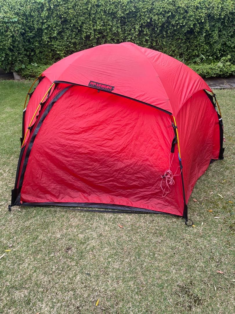 ヒルバーグ　アラック　フットプリント付き