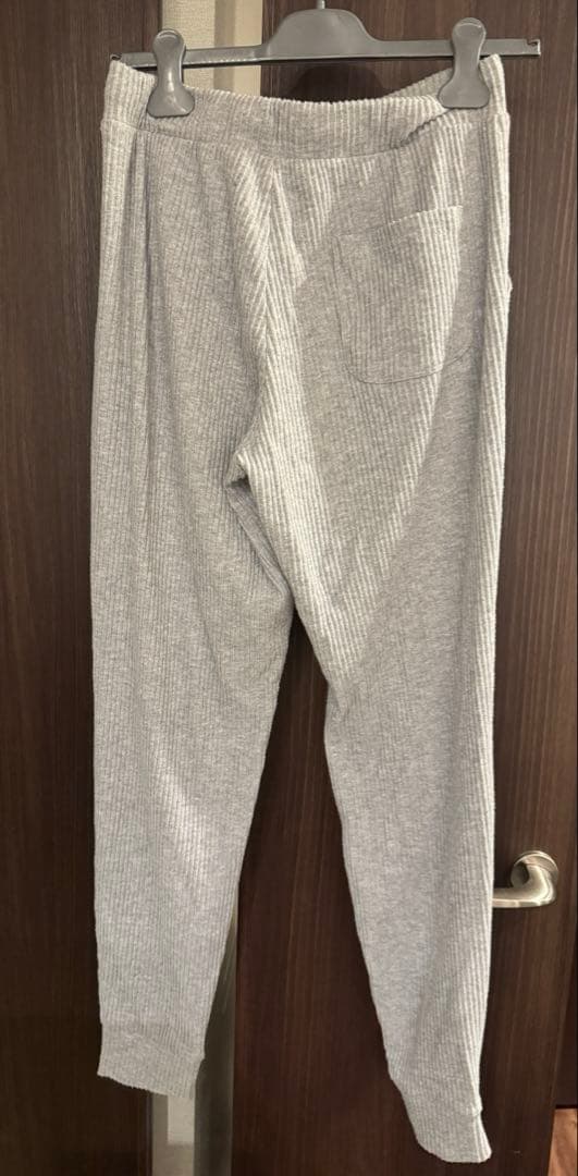 【正規品】alo Muse Sweatpant （Sサイズ）　グレー
