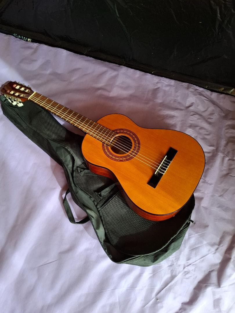 子供用アコーステイックギター