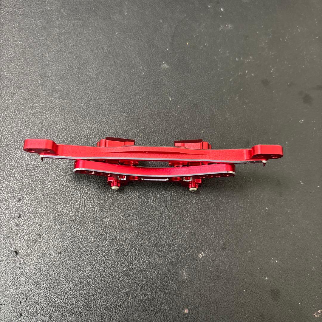 ヨコモ　YD-2シリーズ用　アルミ製 フロント/リヤ　ショックタワー(レッド)