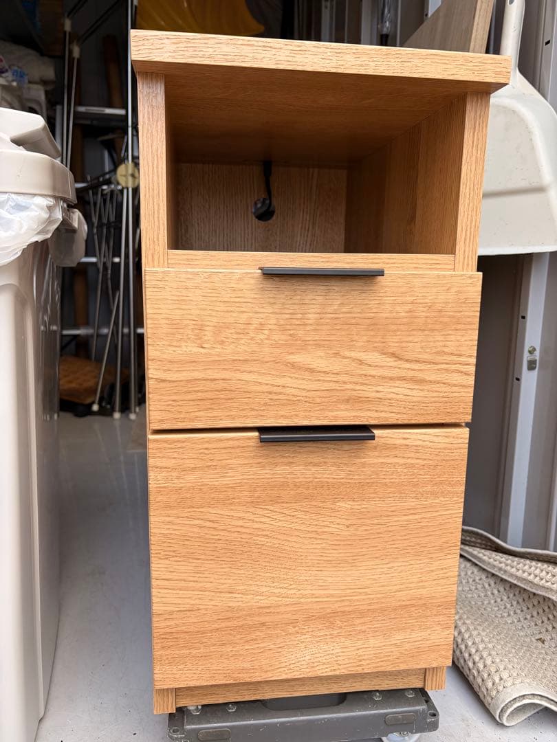 ニトリ木目調のサイドテーブル2引き出し付き