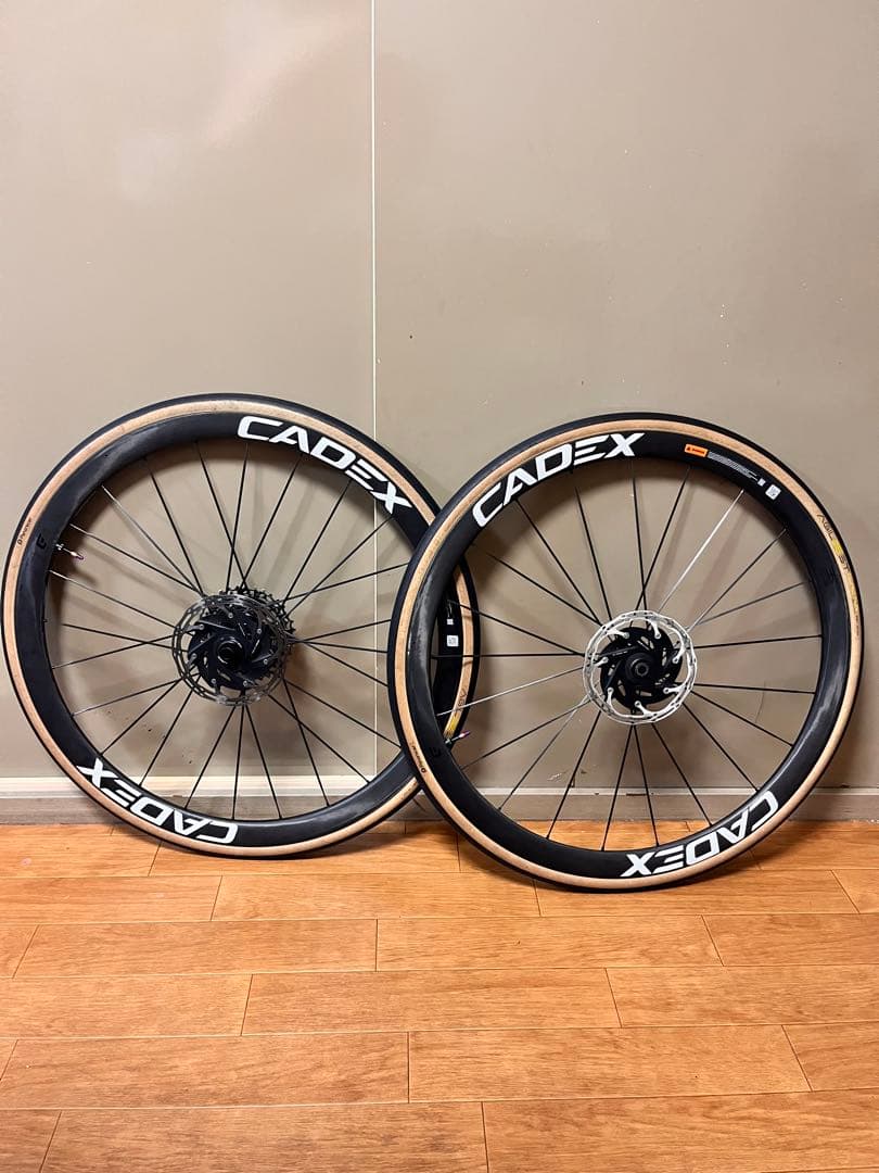 CADEX36 DISC カデックス　ホイール　28C SRAM XDR 12S