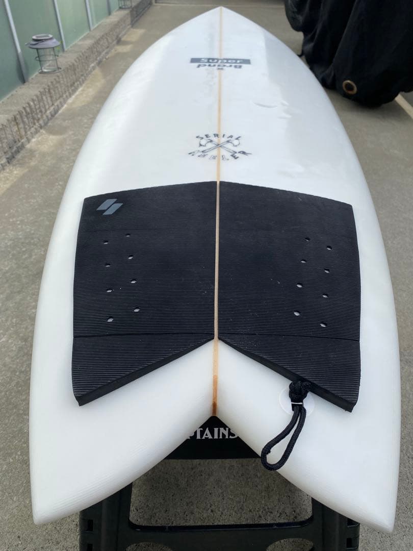 最終価格‼️スーパーブランド サーフボード　シリアルキーラー 5'4\" 美品