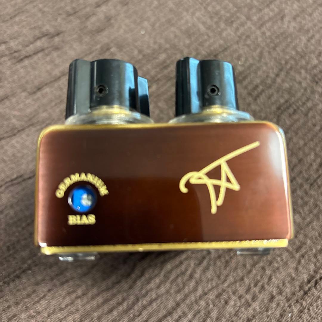 新品同様 Vemuram myriad FUZZ ギターエフェクター