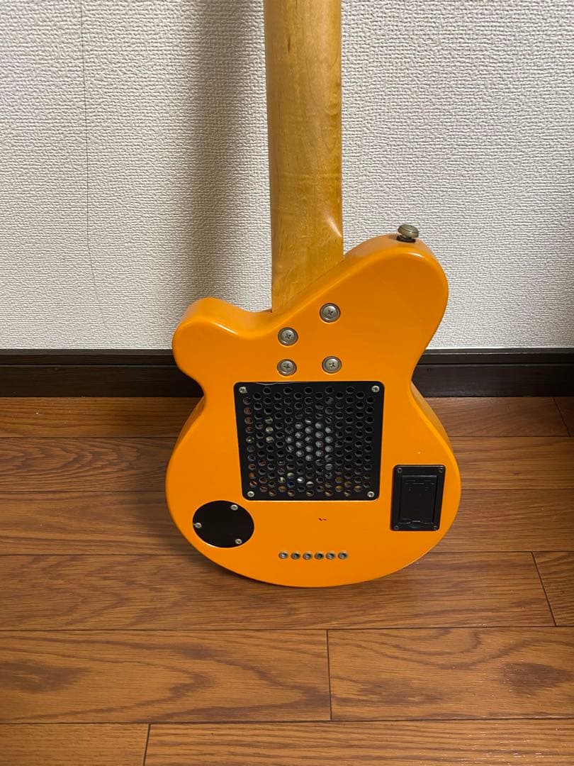 。pignose ピグノーズ　ミニエレキギター　弦切れあり