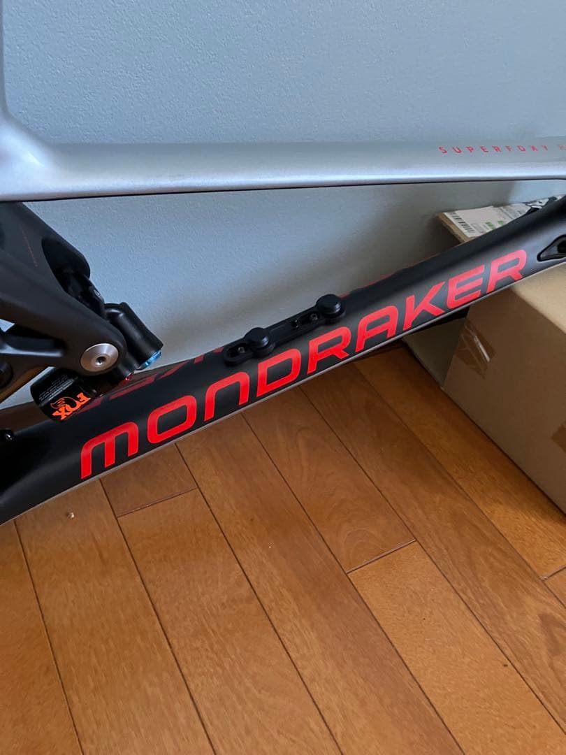 Mondraker Superfoxy RR カーボンフレーム M