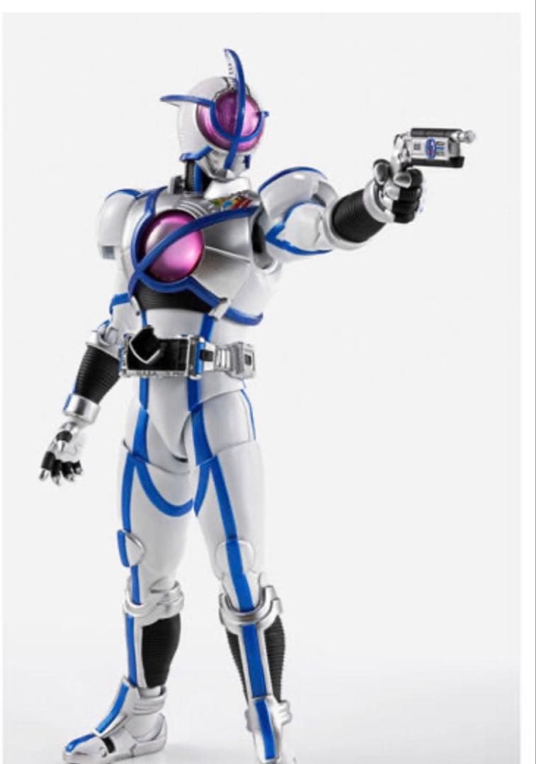 S.H.Figuarts真骨彫製法 仮面ライダーサイガ 【仮面ライダーファイズ】