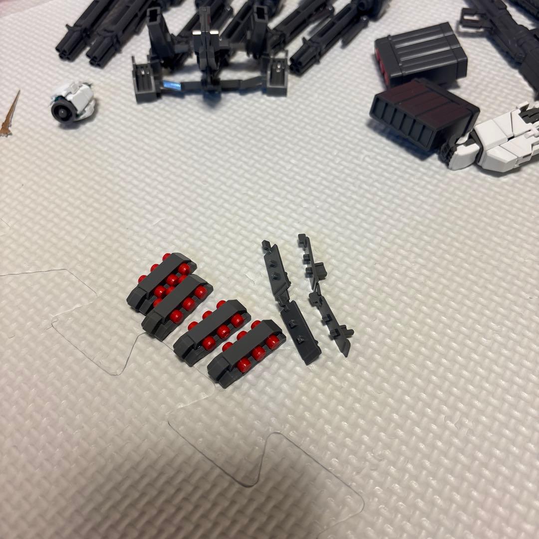 フルアーマーユニコーンガンダム頭部ほか