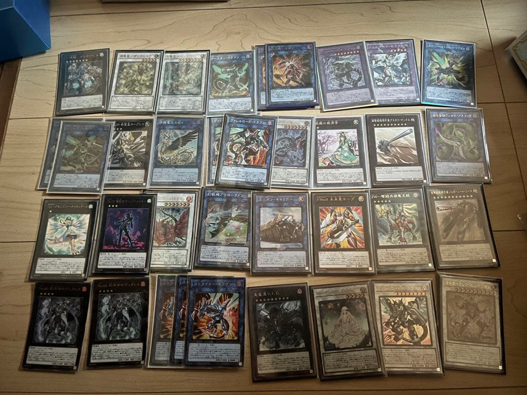 遊戯王　引退品まとめ売り　デッキ　スリーブ等