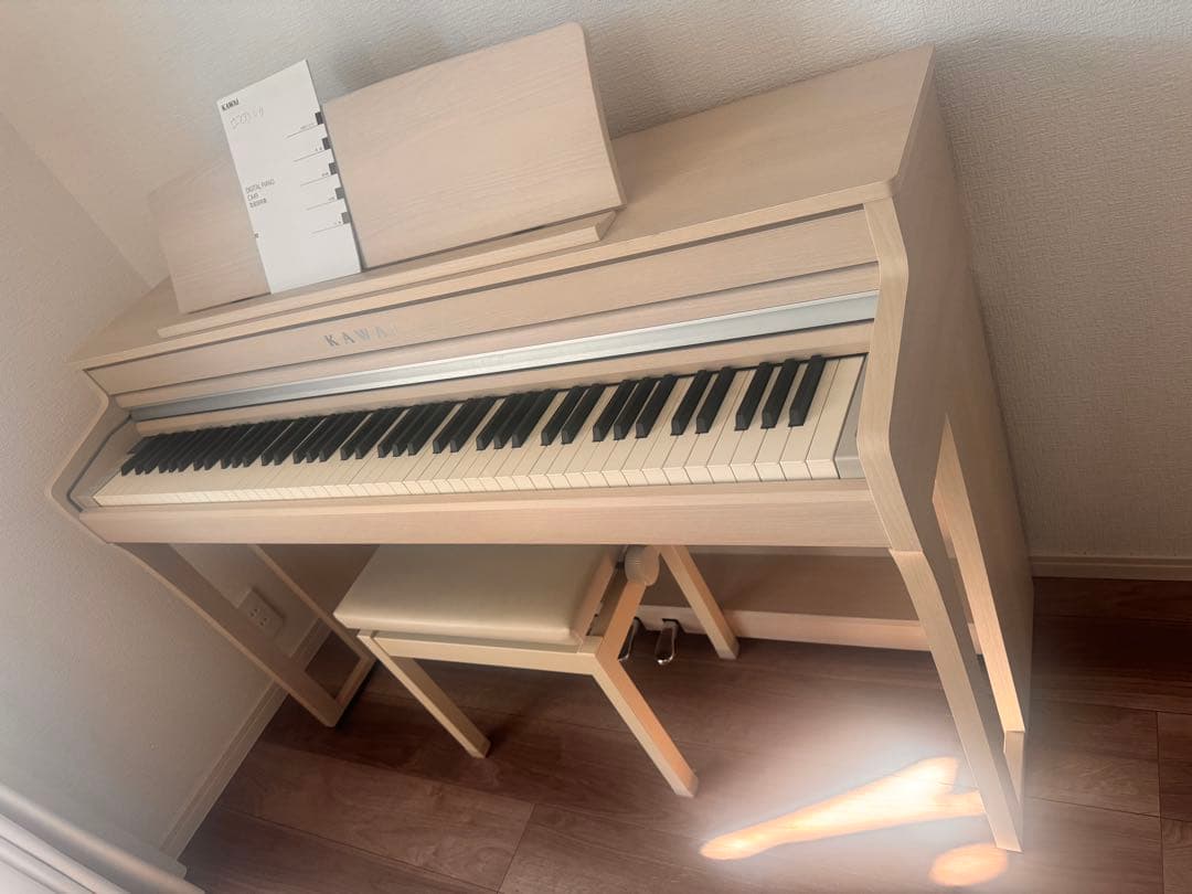 値下げしました‼︎22年製カワイca49a 電子ピアノ 88鍵盤 椅子付き