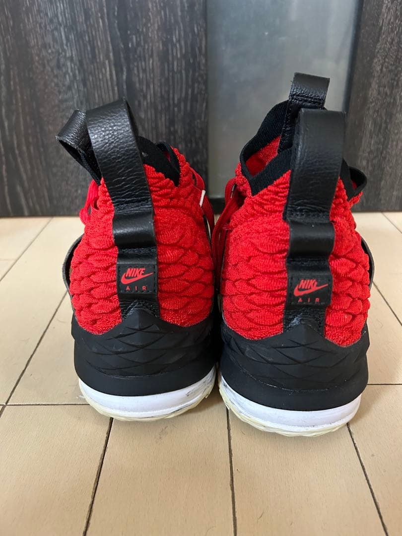 海外限定モデル　NIKE ナイキ レブロン15 プライムダイヤモンドターフ　28