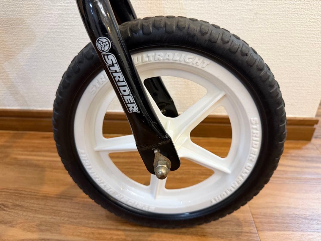 STRIDER PRO ストライダープロ ブラックバランスバイク アルミフレーム