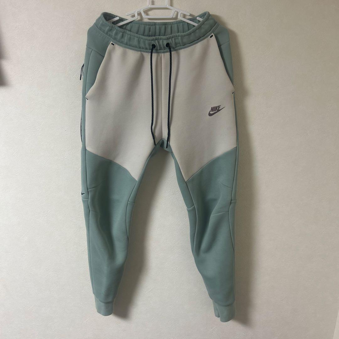 【iPhone5s】NIKEテックフリース セットアップ ミントグリーン