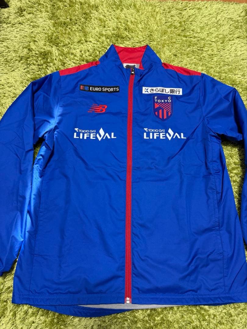 FC東京2024年ウインドジャケット