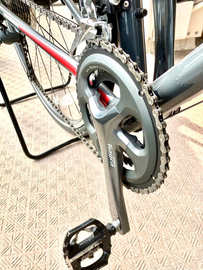 トレックEMONDA ALR4