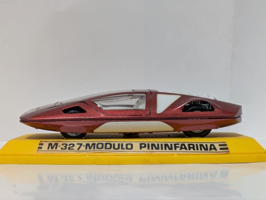 PILEN ピレン 1/43 フェラーリ モデューロ ピニンファリーナ