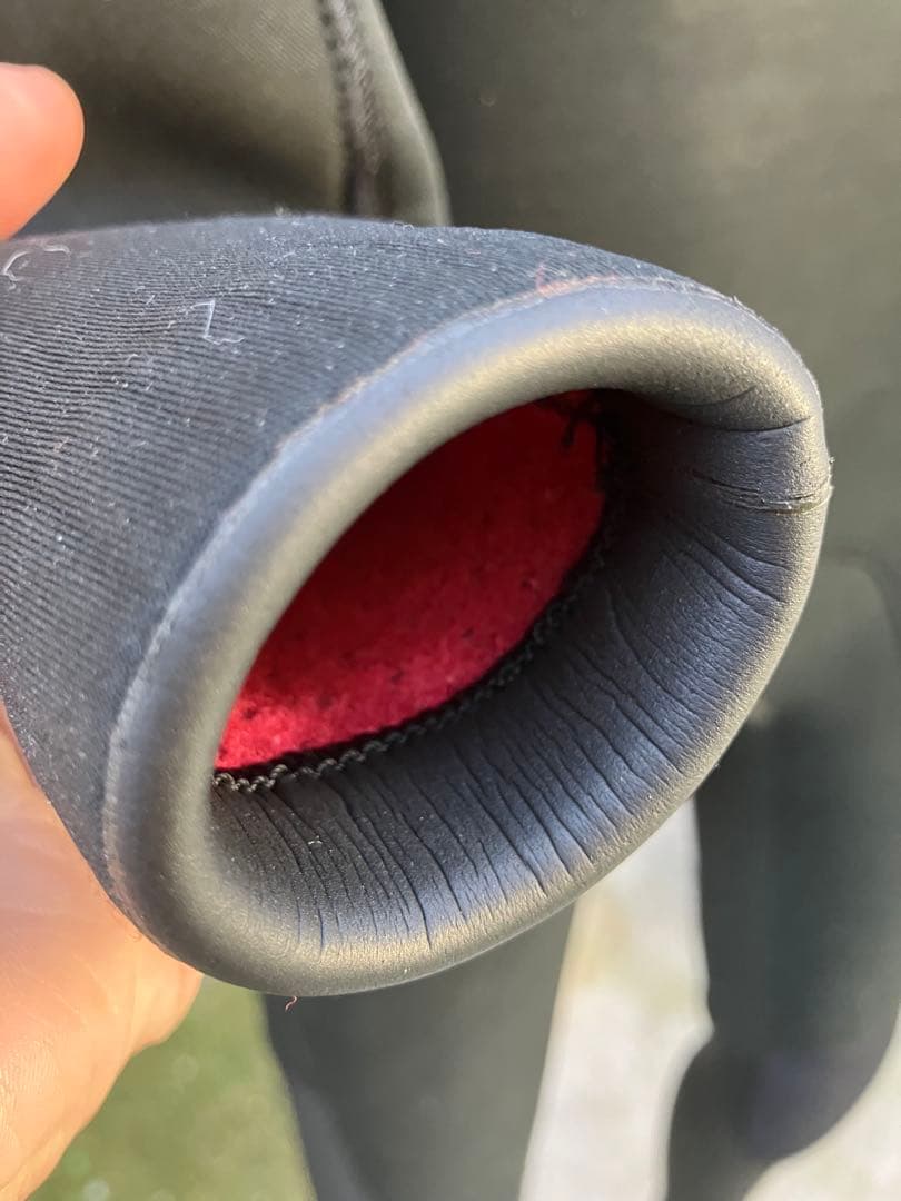 メローウェットスーツ　セミドライ　5/3mm